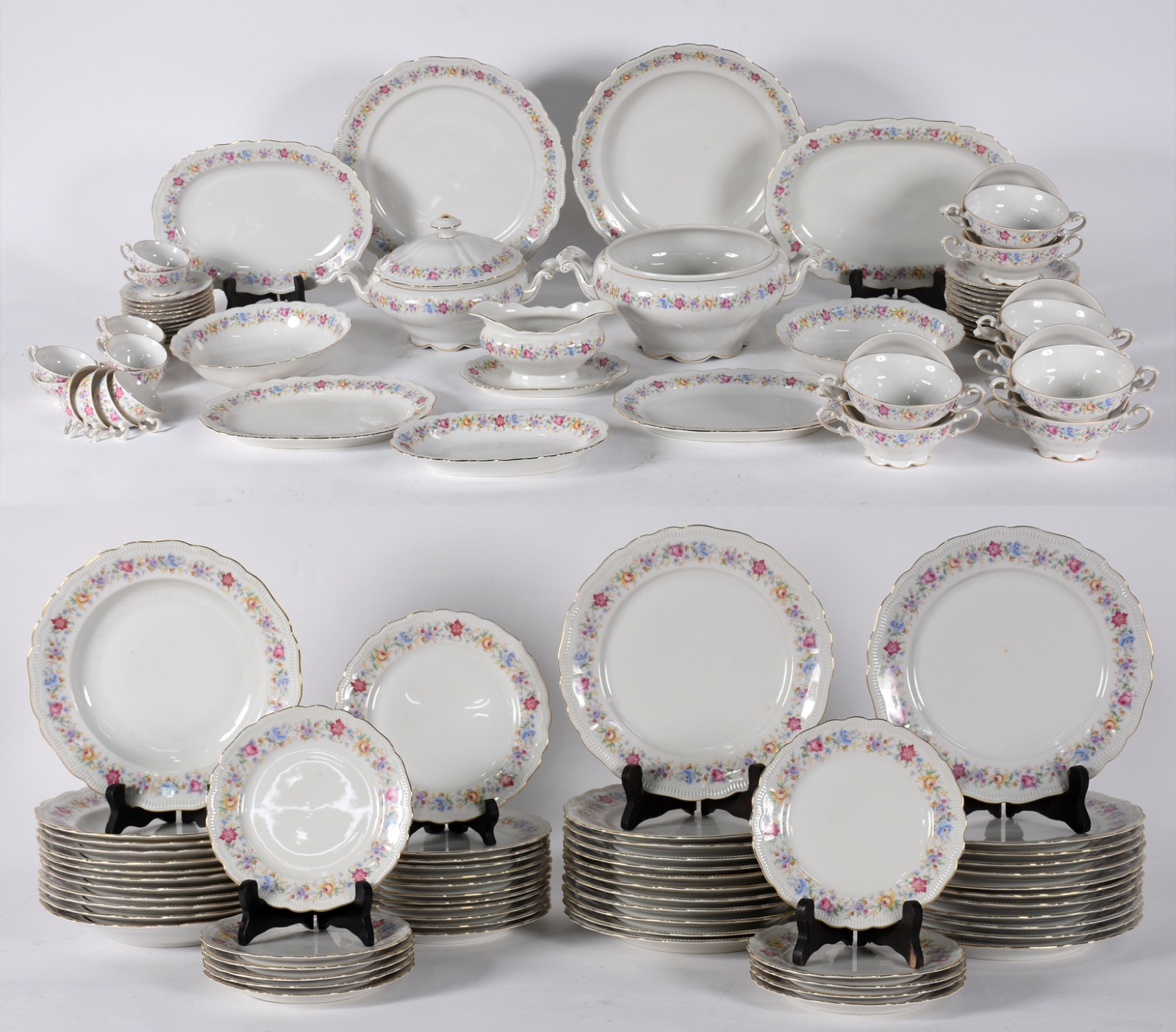 Aparelho de jantar de porcelana da Bavaria na cor branca com flores... - foto 1 de 6