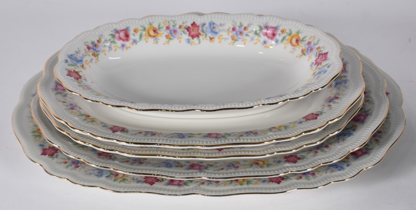 Aparelho de jantar de porcelana da Bavaria na cor branca com flores... - foto 5 de 6