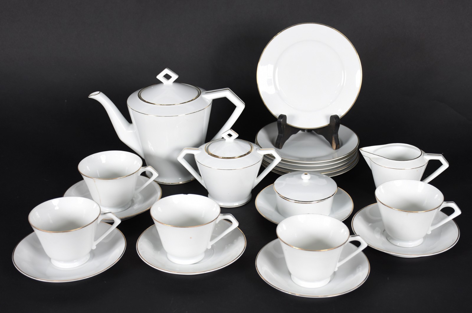 Serviço de chá de porcelana Noritake composto de 5 xícaras com pires... - foto 1 de 5