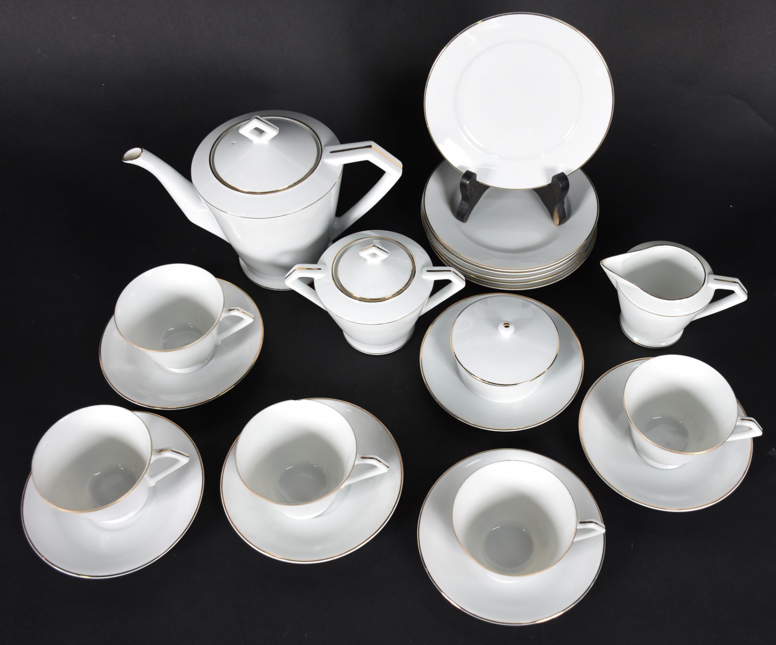 Serviço de chá de porcelana Noritake composto de 5 xícaras com pires... - foto 2 de 5