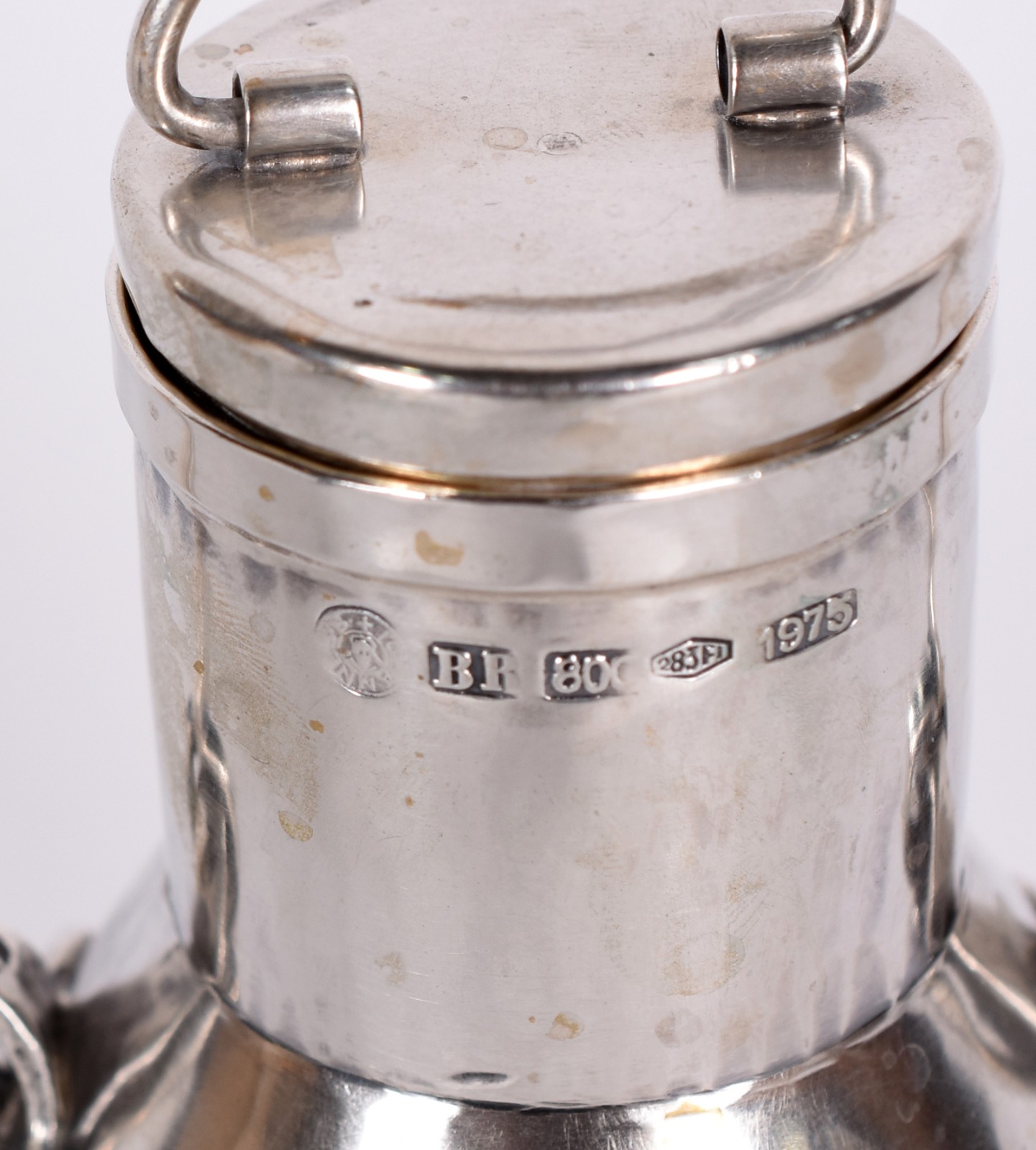 Leiteira de prata contraste 800 mls. Peso 340 g (Por motivos de... - foto 3 de 5