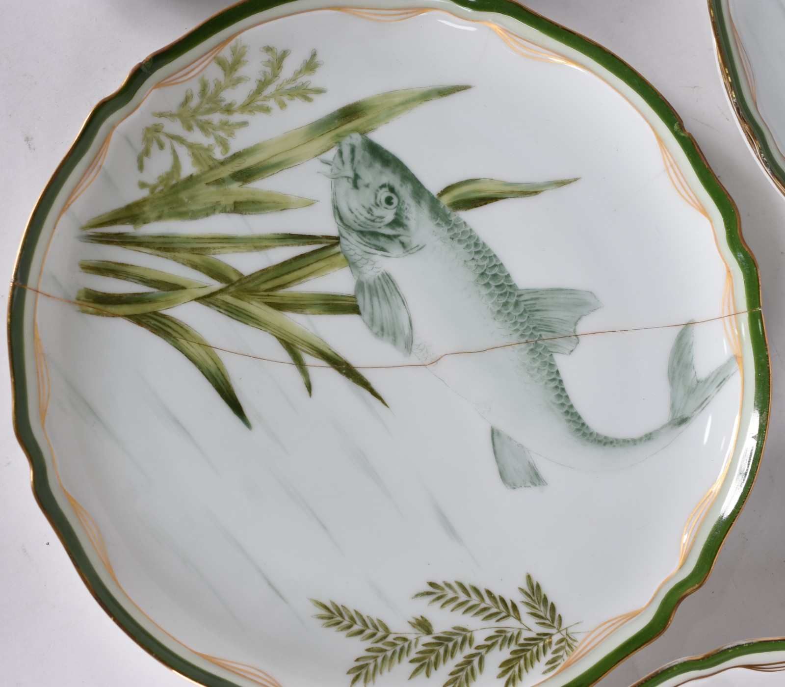 Serviço peixe de porcelana da Bavaria composto de 10 pratos (só 3... - foto 2 de 4