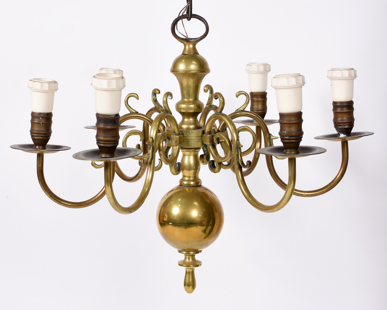 Lustre de metal dourado estilo holandês, para 6 luzes. - foto 1 de 3