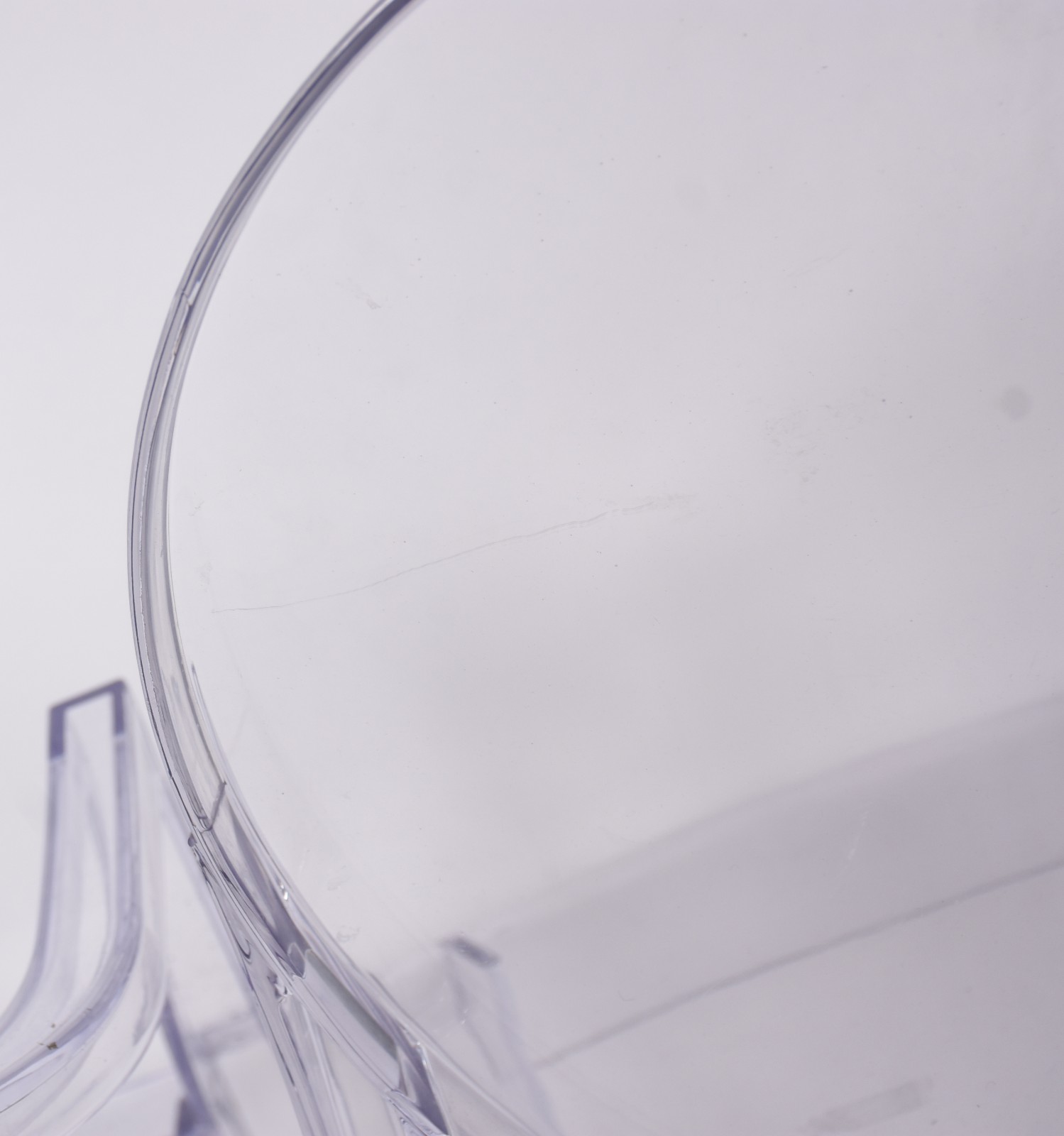 Philippe Starck (1949), Cadeiras "GHOST" - foto 7 de 7