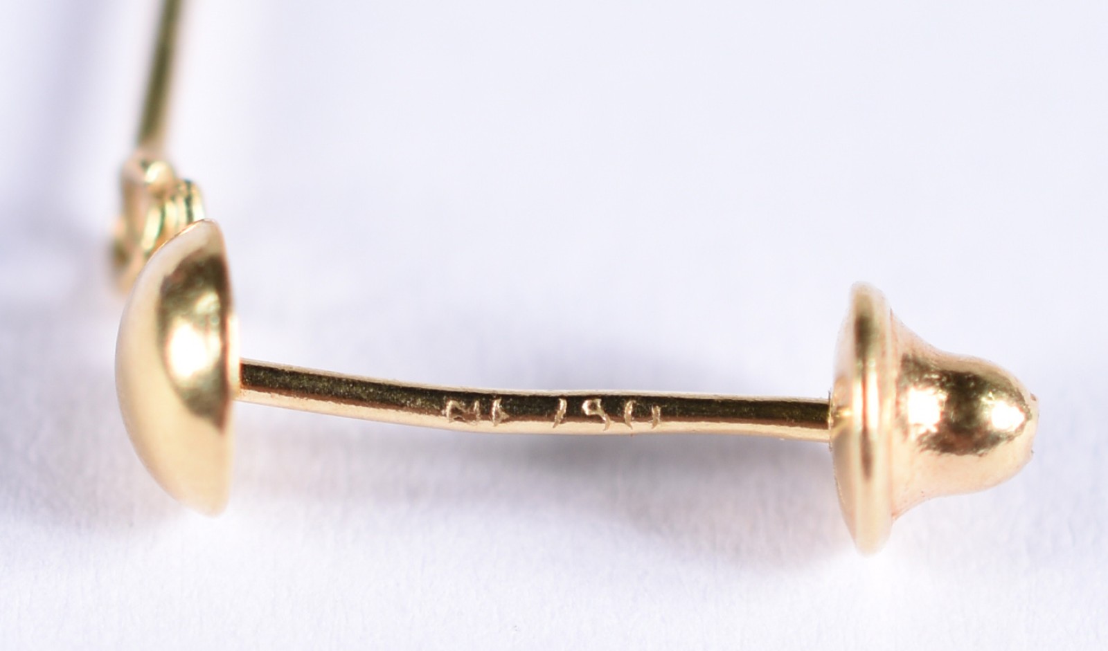 Par de brincos de ouro 18 k com 2 pedras topázios feitio gota (Por... - foto 3 de 3