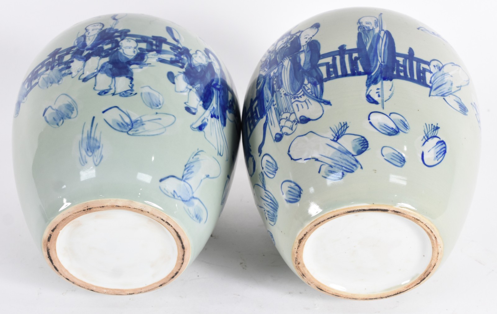 Par de potiches de porcelana oriental com figuras em azul e branco... - foto 5 de 5