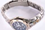 Relógio FOSSIL femino, pulseira em aço, fundo a... - Relógio FOSSIL femino, pulseira em aço, fundo azul escuro (Por motivos de seguranças as peças não encontram-se na loja).