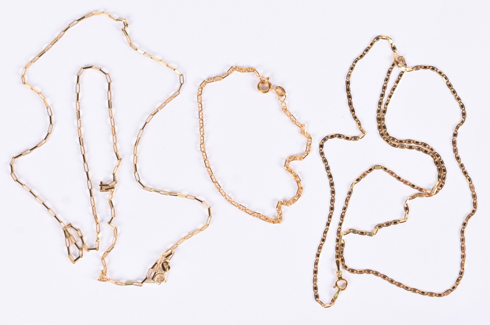 Conjunto composto de 2 cordões e pulseira em ouro 18 k contrastados... - foto 1 de 4