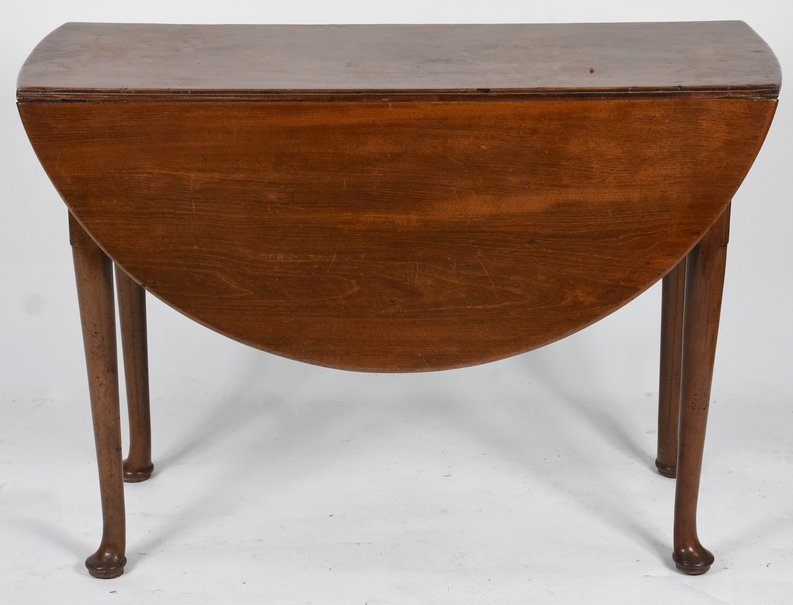 Mesa inglesa de abas em madeira nobre. Medida fechada 1,06 x 0,39 cm - foto 4 de 4