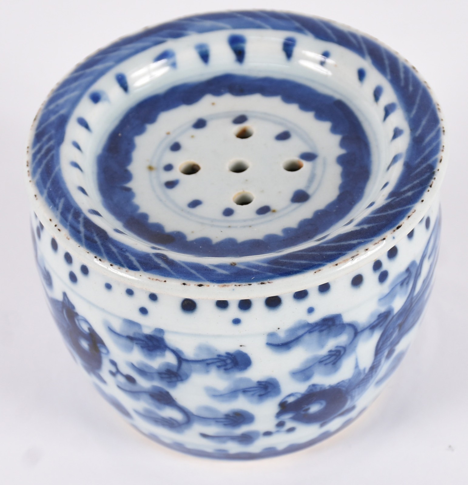 Caixa de grilos em porcelana oriental azul e branco. Circa 1800 (Fio... - foto 1 de 4