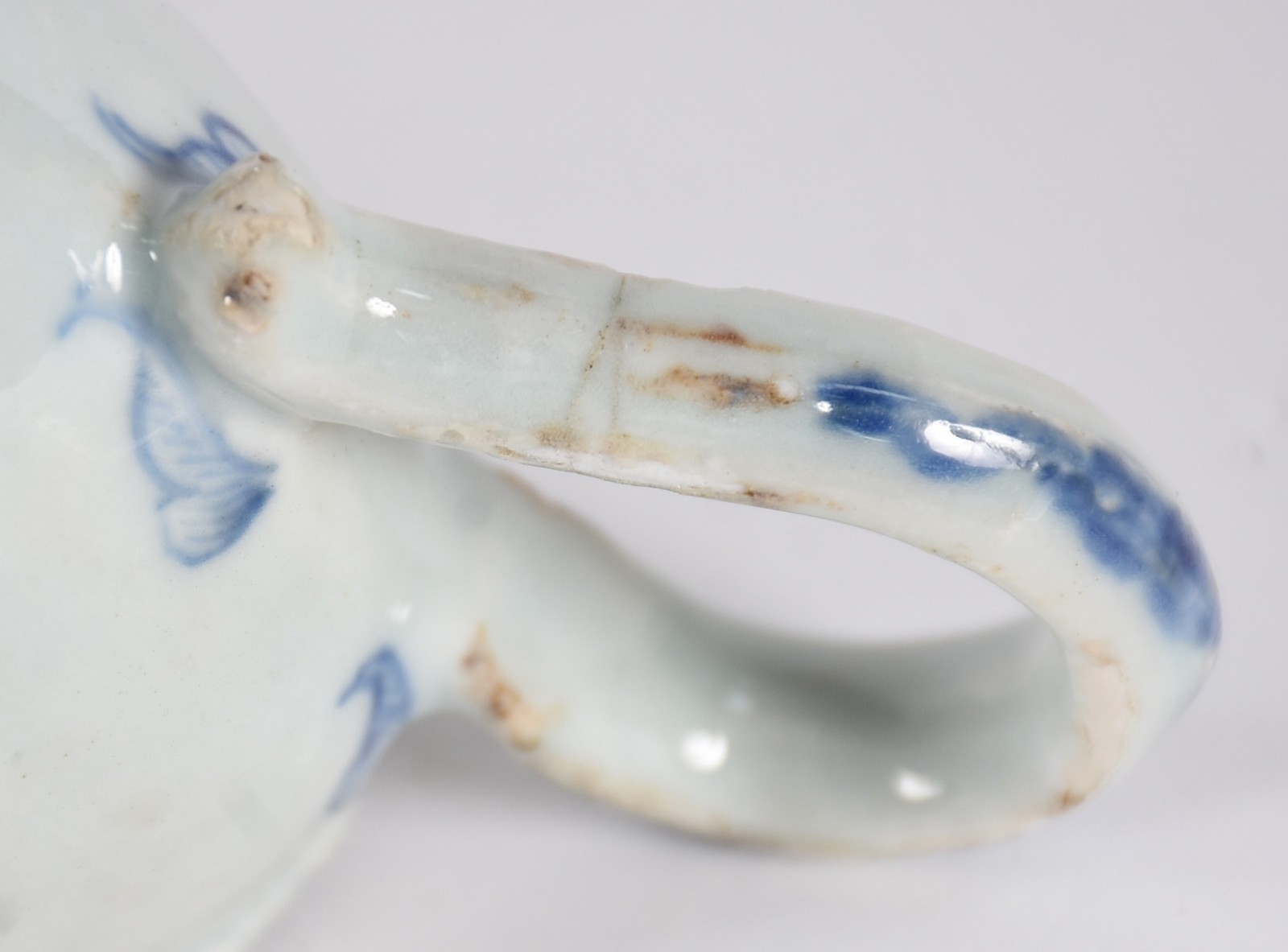 Par de molheiras orientais em porcelana azul e branco, Reinado... - foto 5 de 6