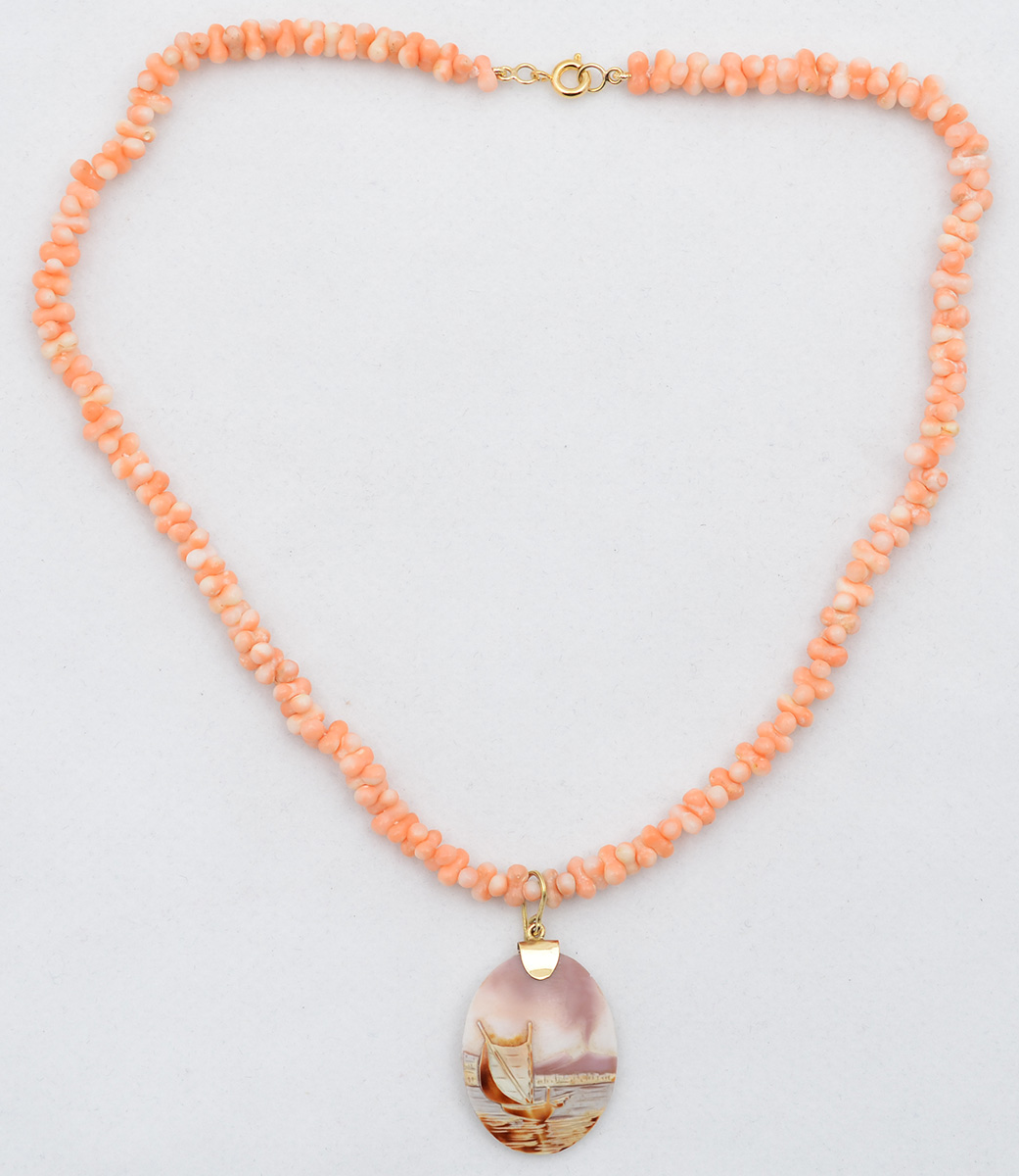 Colar em segmentos de coral italiano "peau d'ange", fecho... - foto 2 de 2