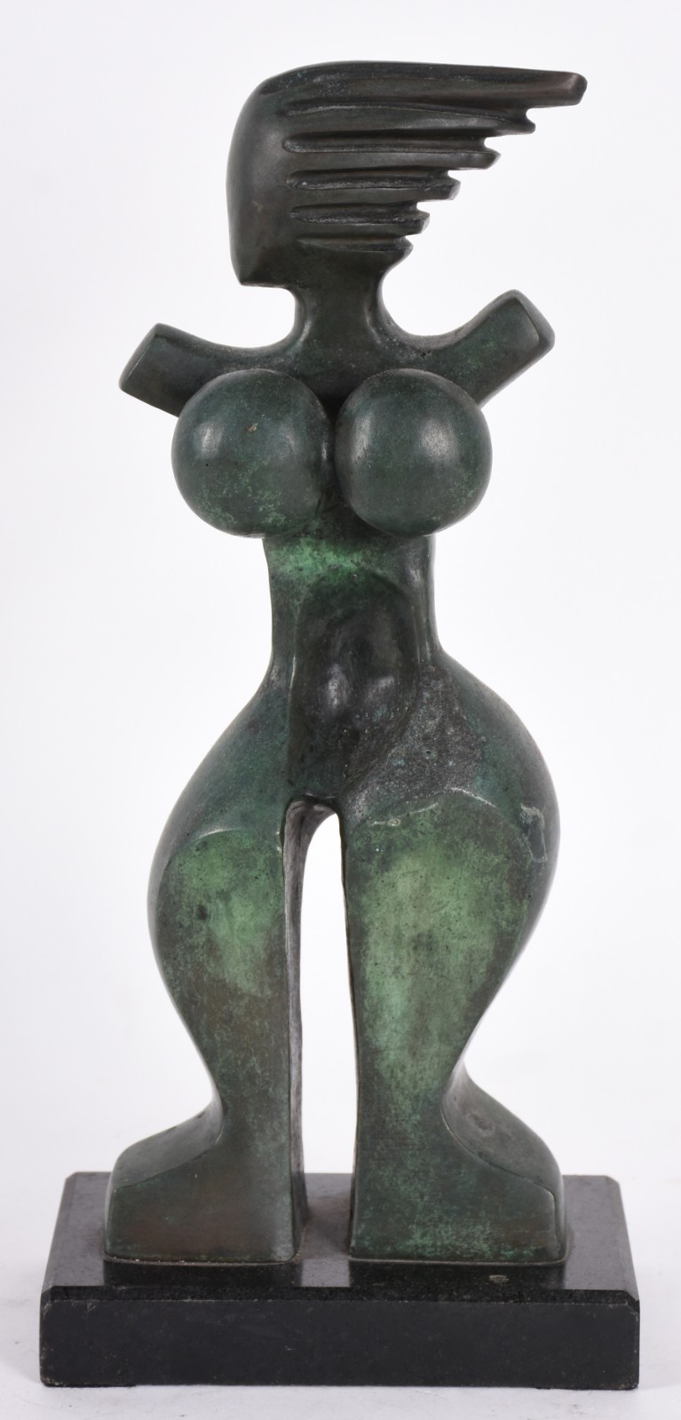 Duas esculturas de bronze representando figura feminina. - foto 7 de 8