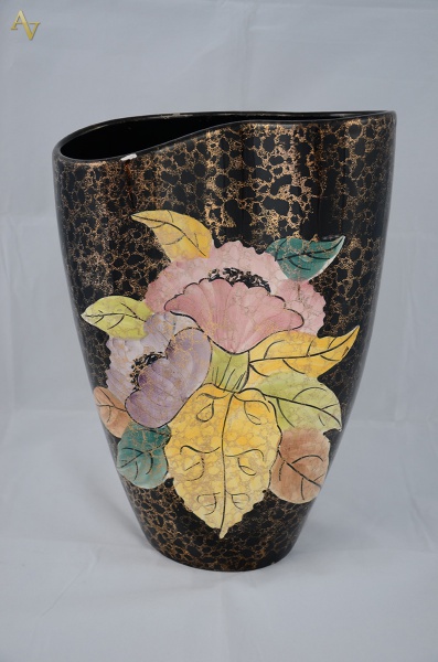 Vaso de faiança floral WEISS, anos 50, altura 35 cm.