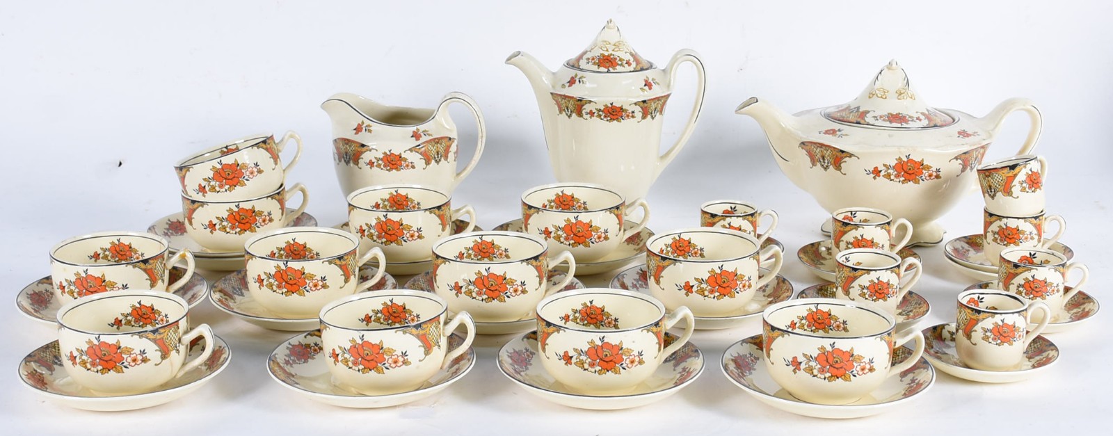 Aparelho de chá e café de porcelana inglesa Wood's England composto... - foto 1 de 6