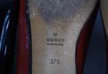 Tres pares de sapatos femininos, das marcas GUC... - Tres pares de sapatos femininos, das marcas GUCCI, FERRAGAMO e MAGNI. Peças usadas seminovas. Tamanho 36.