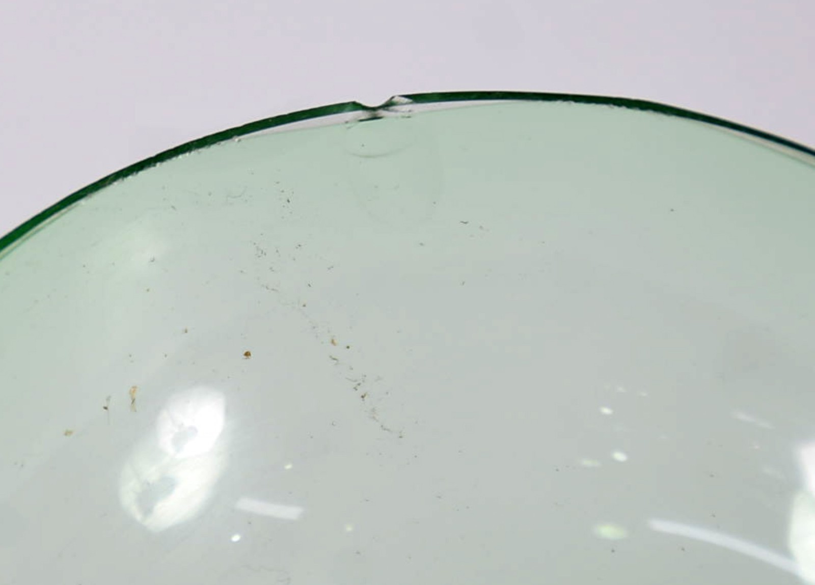 Vinte e dois cálices de pé alto em cristal e vidro de diferentes... - foto 4 de 5