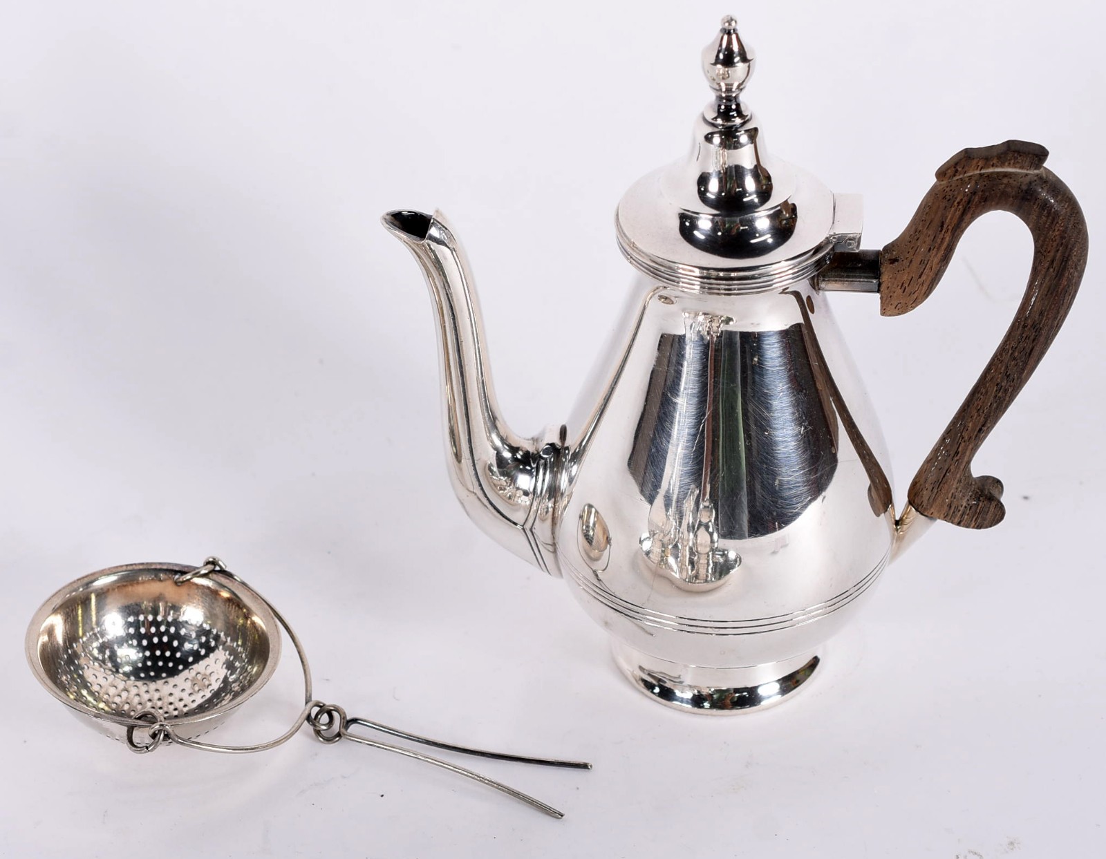 Pequena baixela para chá e café de prata portuguesa contraste Águia... - foto 3 de 6