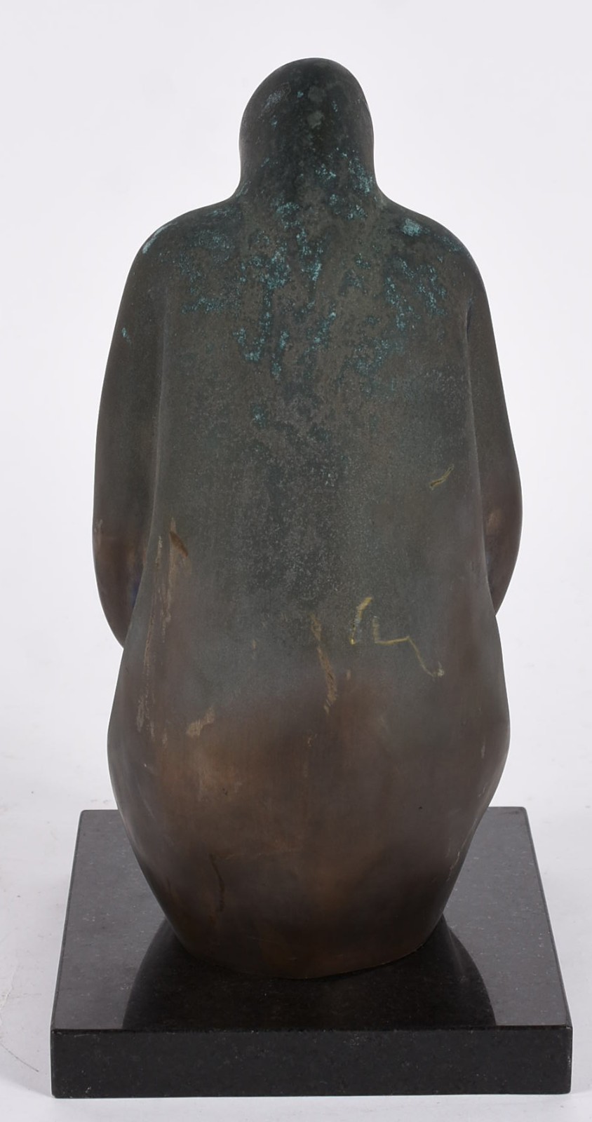 Três esculturas de bronze de artistas variados. O que tem duas... - foto 5 de 11