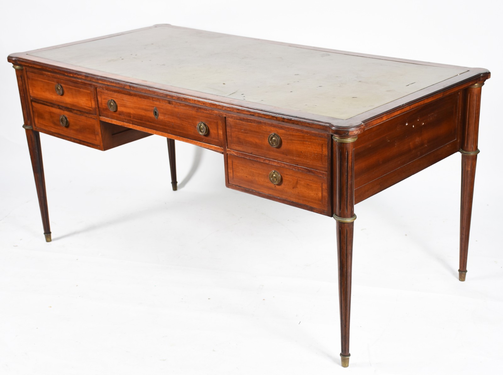 Mesa para escritório de madeiraa nobre, estilo ingles, cinco gavetas... - foto 1 de 5
