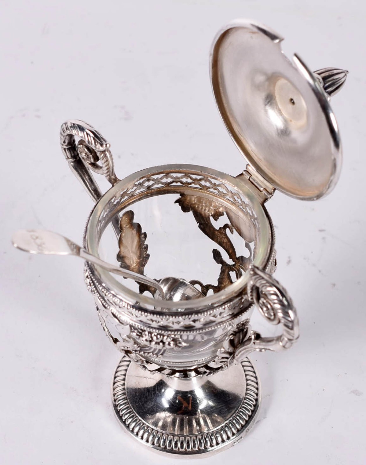 Açucareiro de prata de lei, interior com recipiente de cristal e... - foto 3 de 6