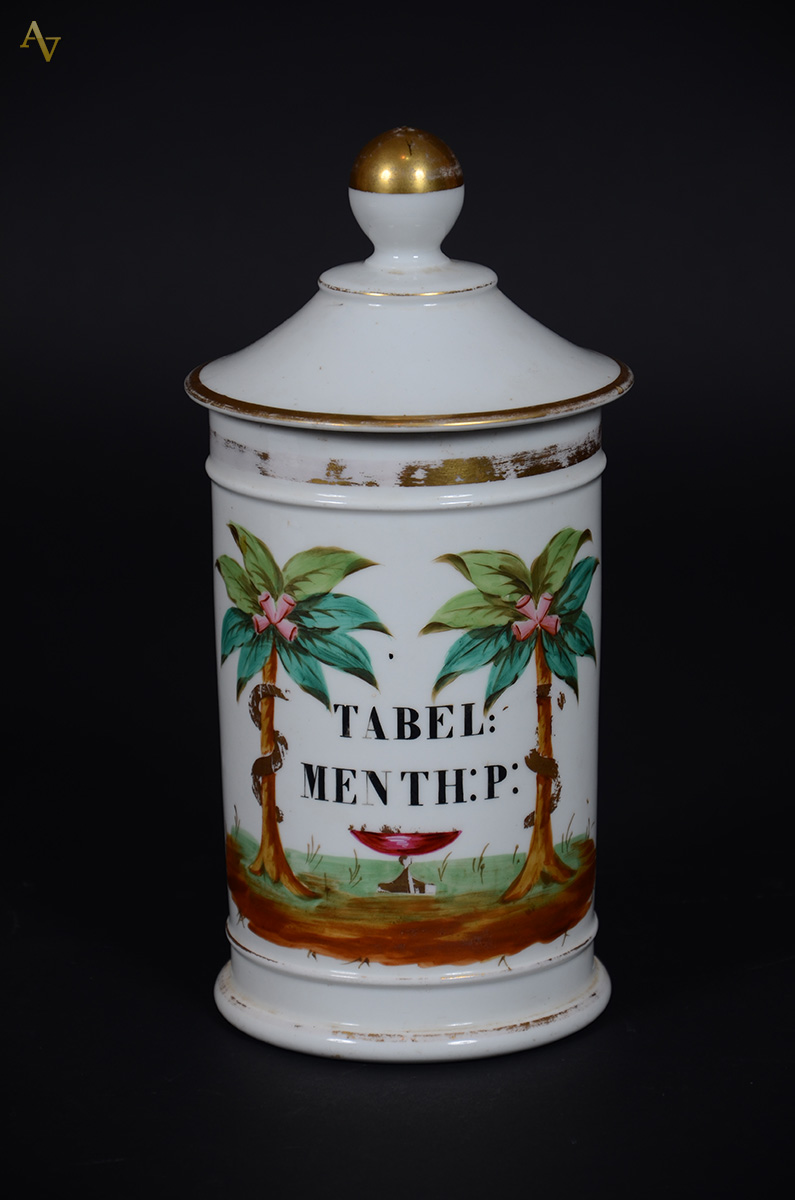 Pote de farmácia de antiga porcelana (pequeno defeito na tampa)