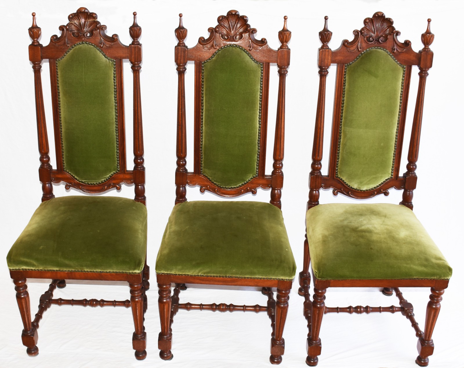 Conjunto de Mesa de jantar de madeira nobre, Selo da RENASCENÇA... - foto 2 de 8