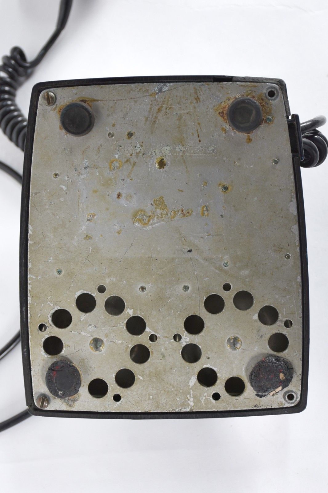Antigo aparelho telefônico de galalite preto, anos 60. - foto 5 de 6
