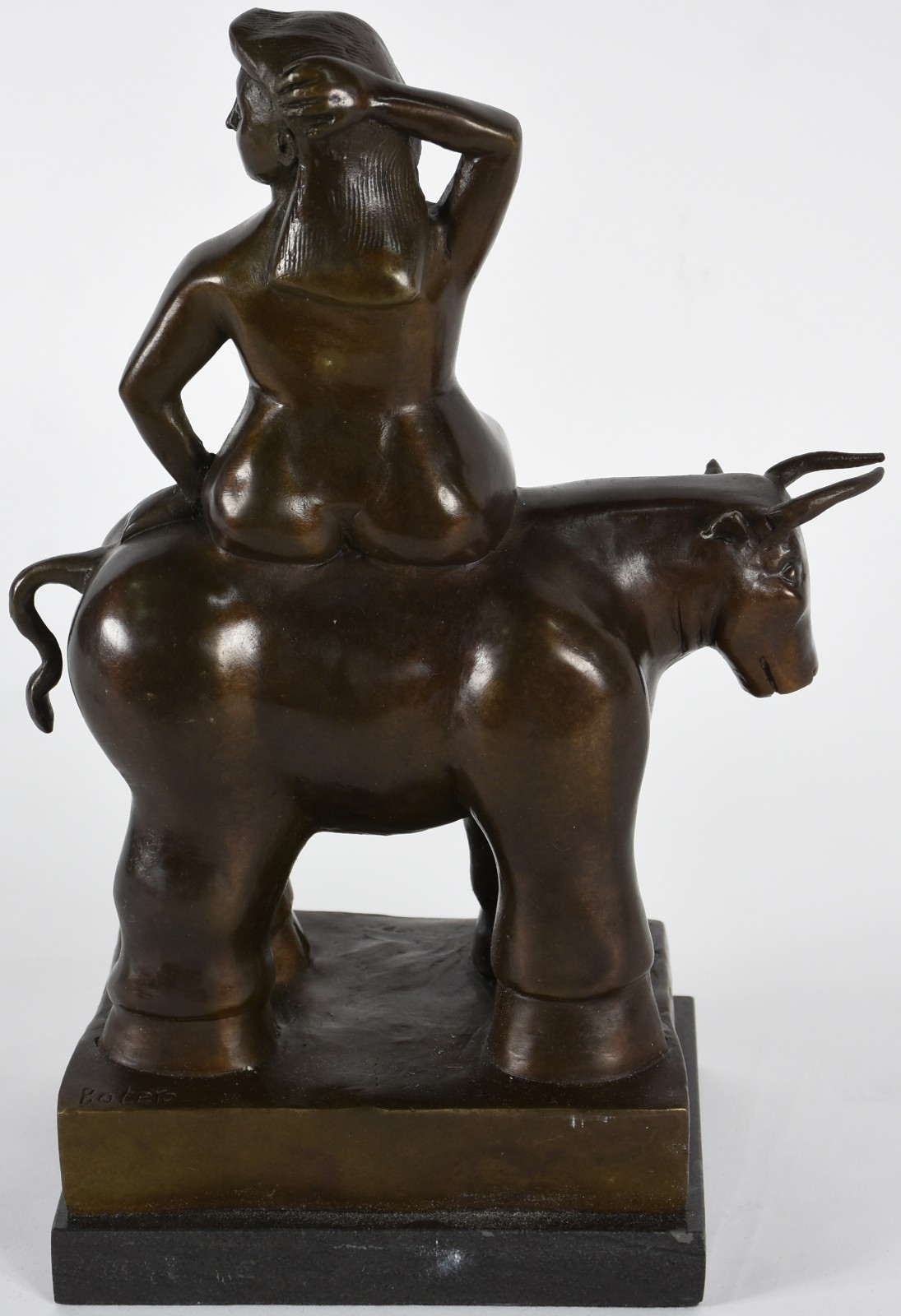 Botero (1932), Nude girl with bull - foto 3 de 5