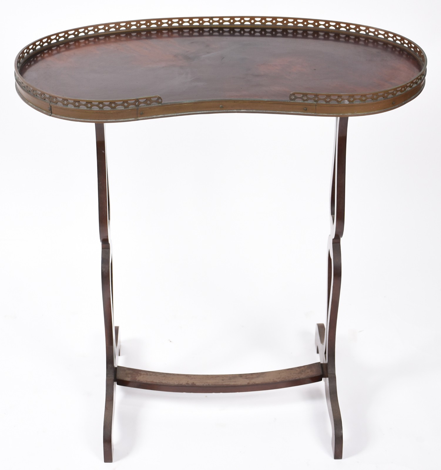 Mesa de madeira nobre com gradinha de metal vazado, pernas com hastes... - foto 2 de 5