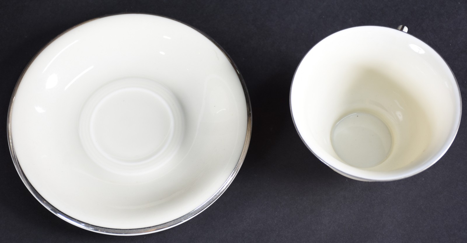 Aparelho de jantar e café de porcelana tcheca PIRKEN HAMMER, na cor... - foto 4 de 6
