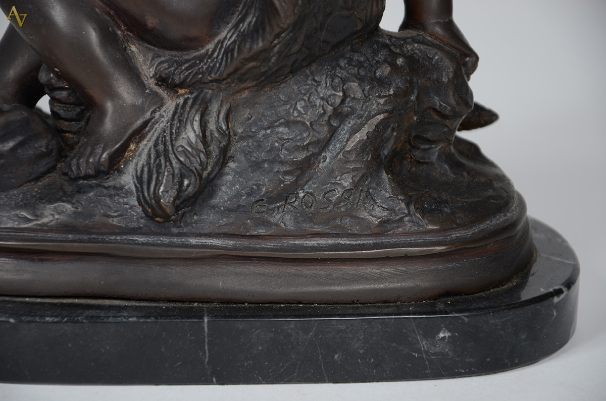 E. ROSSI - Escultura em bronze representando Menino. Altura: 23 cm - foto 4 de 4