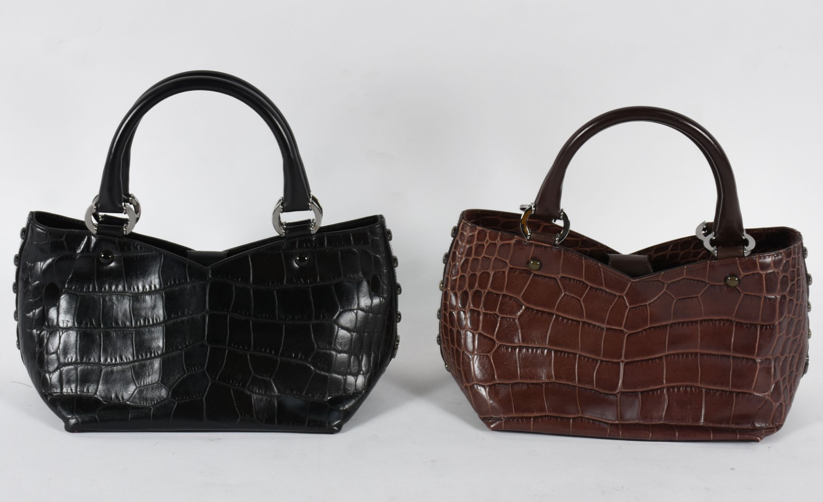 Duas bolsas femininas da marca ESCADA. - foto 1 de 4