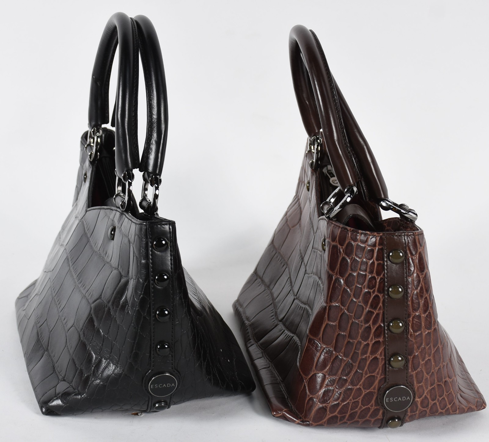 Duas bolsas femininas da marca ESCADA. - foto 2 de 4