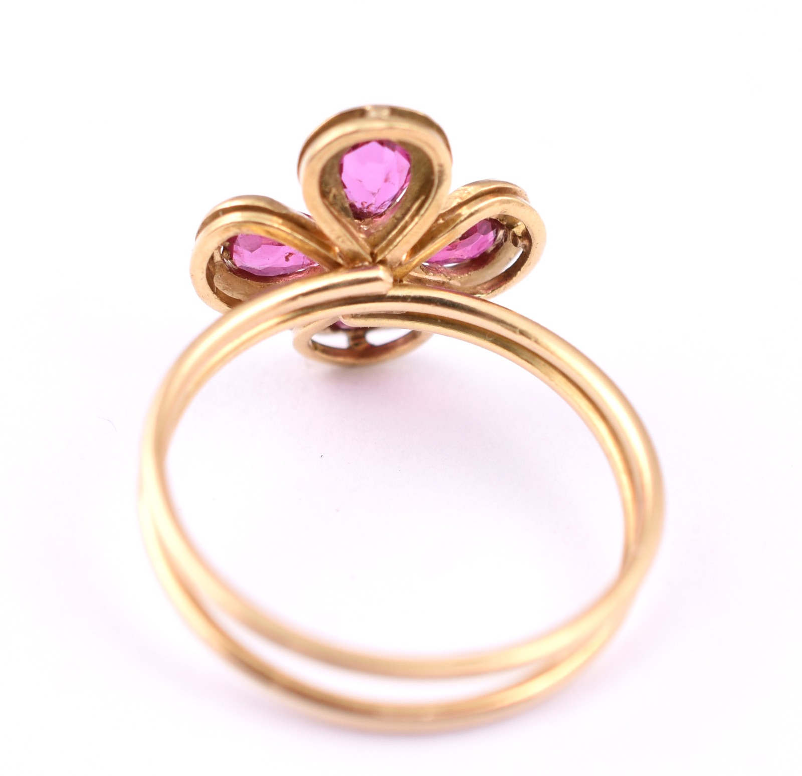 Anel de ouro 18 k feitio flor com rubis e safira branca, aro 18 (Por... - foto 3 de 3