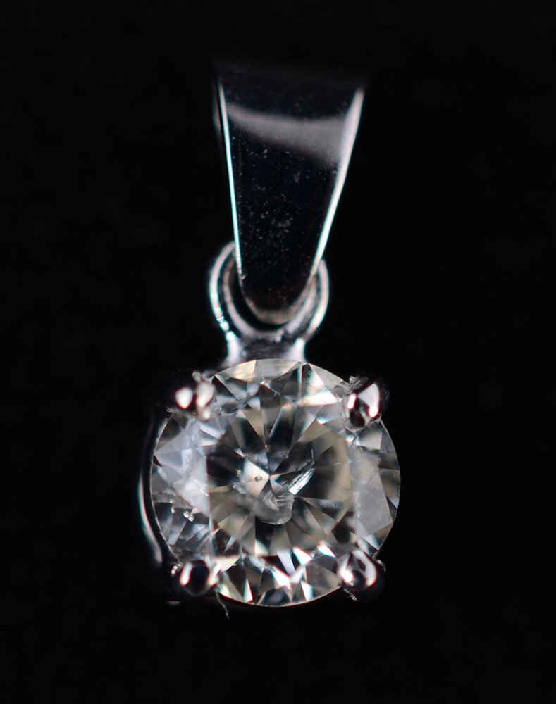Pendente " Ponto de luz " de ouro branco 18k e brilhante de... - foto 1 de 2