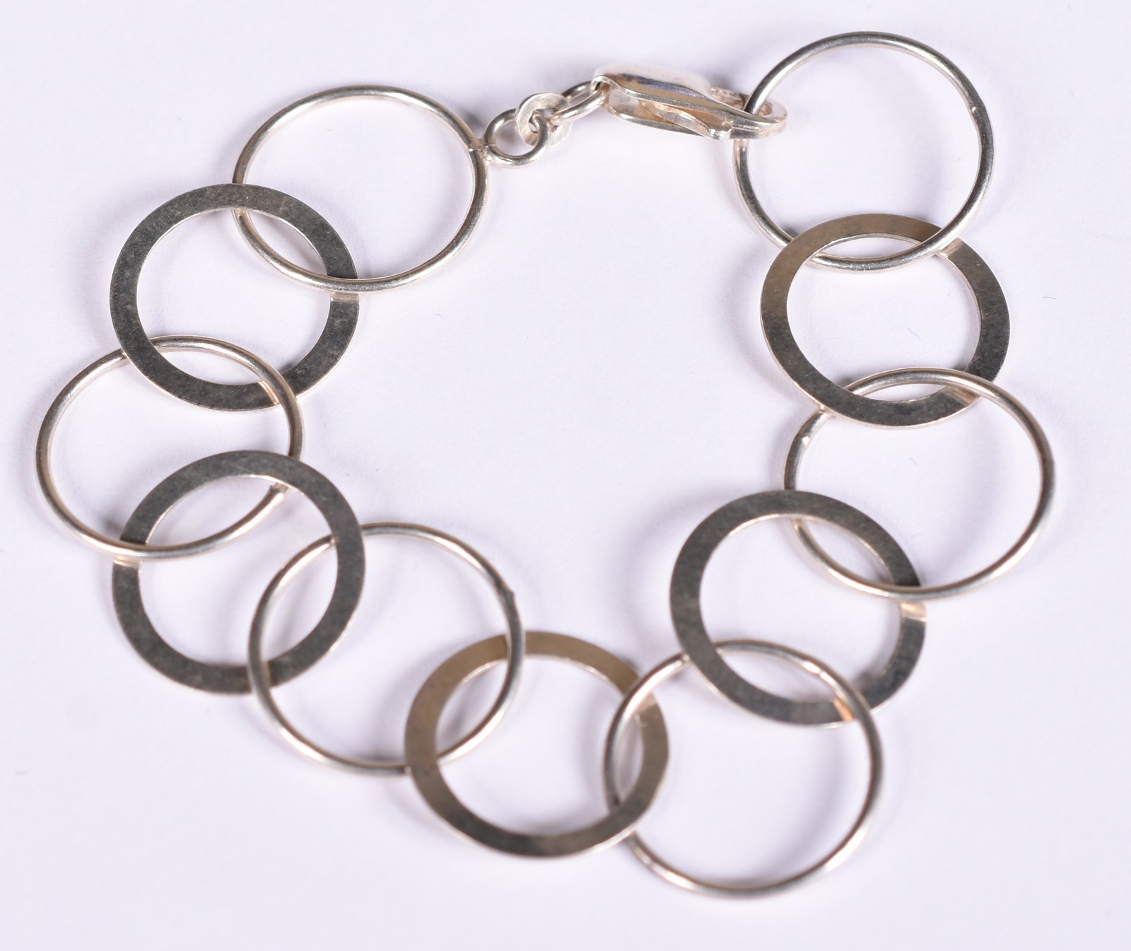Pulseira feminina em prata de lei 925 mls contrastado, com elos... - foto 2 de 4