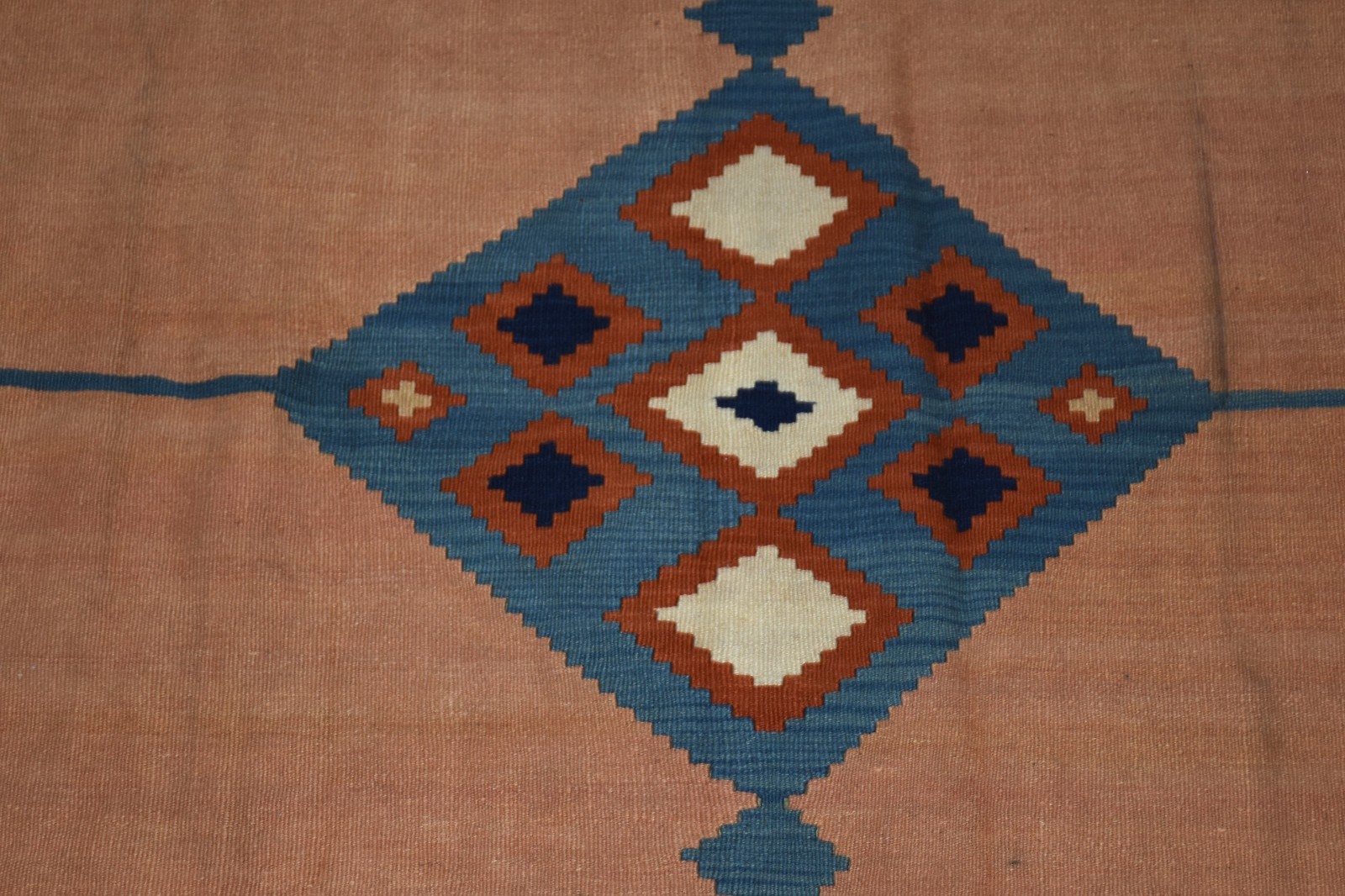 Tapete Kilim. - foto 2 de 3