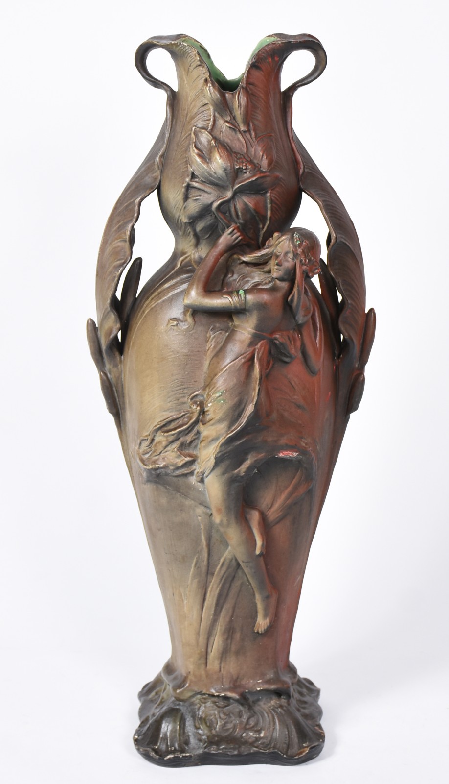 Grande vaso Art Nouveau de terracota com figura feminina e flores em... - foto 1 de 8