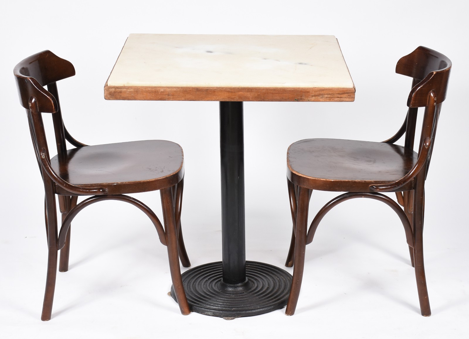 Conjunto de mesa com tampo de mármore e base de metal, e 2 cadeiras... - foto 2 de 8