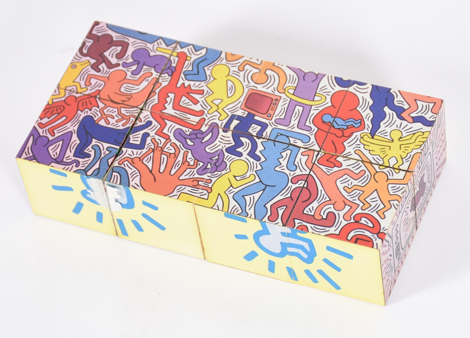 Cubo multi face Keith Haring articulado. (partes do papel com... - foto 4 de 4