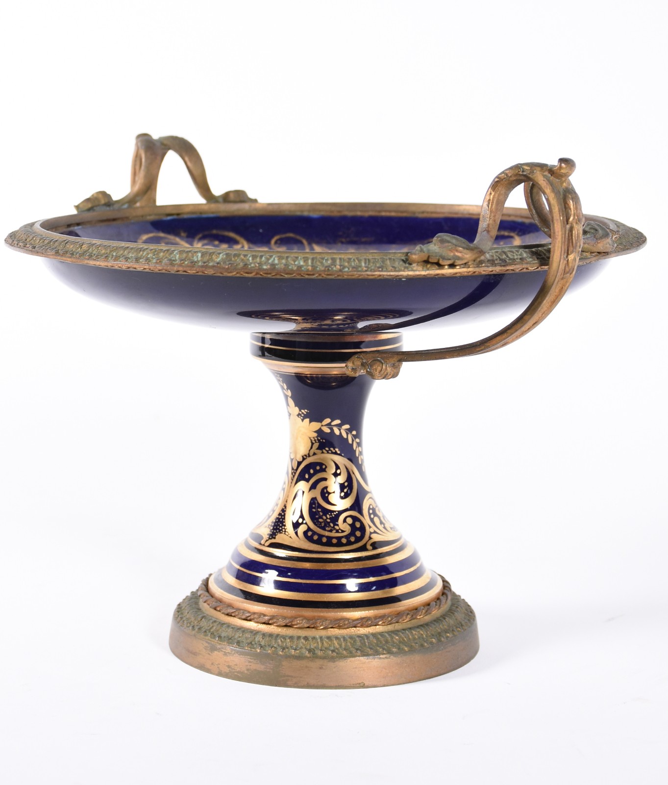 Fruteira de porcelana francesa de Sèvres e aplicações de bronze com... - foto 3 de 5