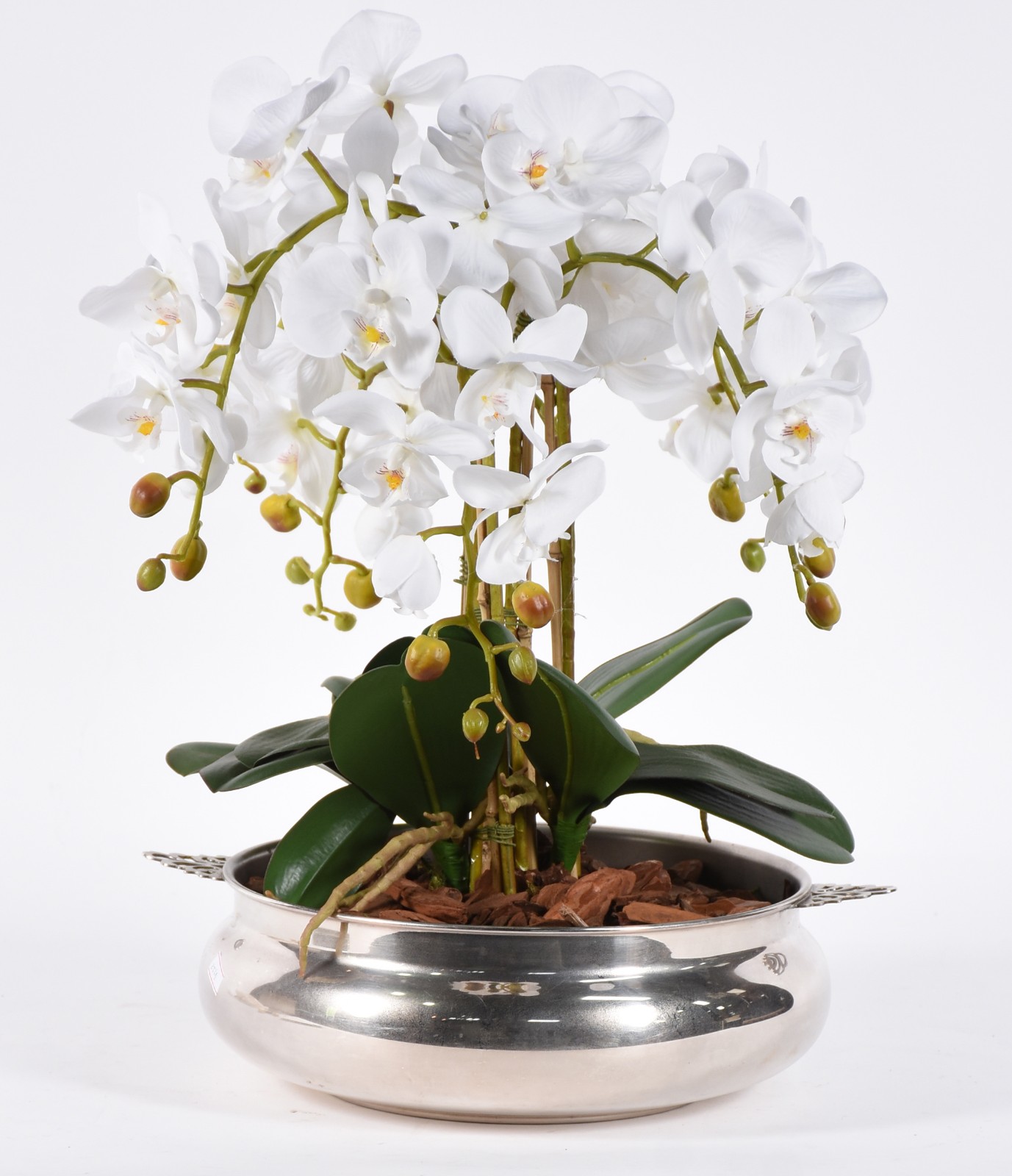 Cachepot com banho de prata com composição de orquídeas permanentes. - foto 1 de 3