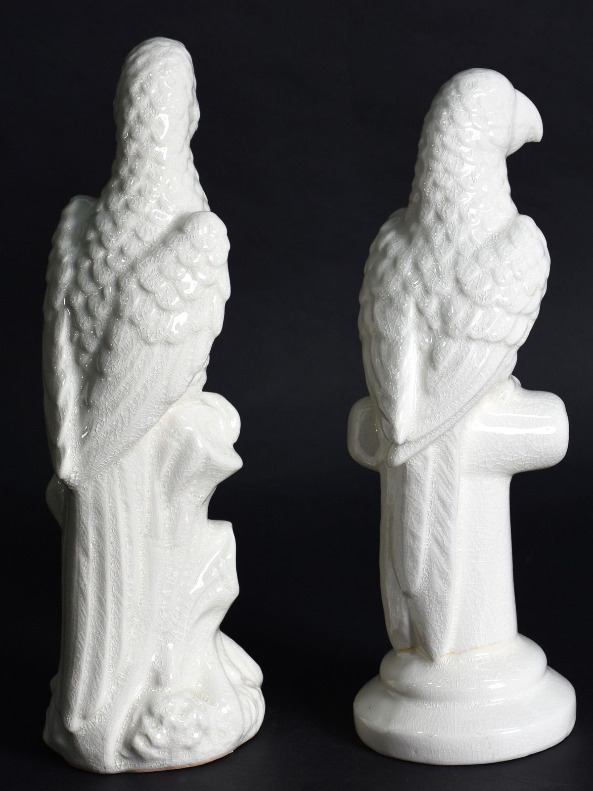 Par de esculturas de cerâmica representando pássaros. - foto 3 de 4