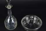 Conjunto de cristal composto de: Licoreira, 6 f... - Conjunto de cristal composto de: Licoreira, 6 flutes para champagne, 6 para vinho tinto, 6 para vinho branco, 6 para licor, 6 para vinho porto e...