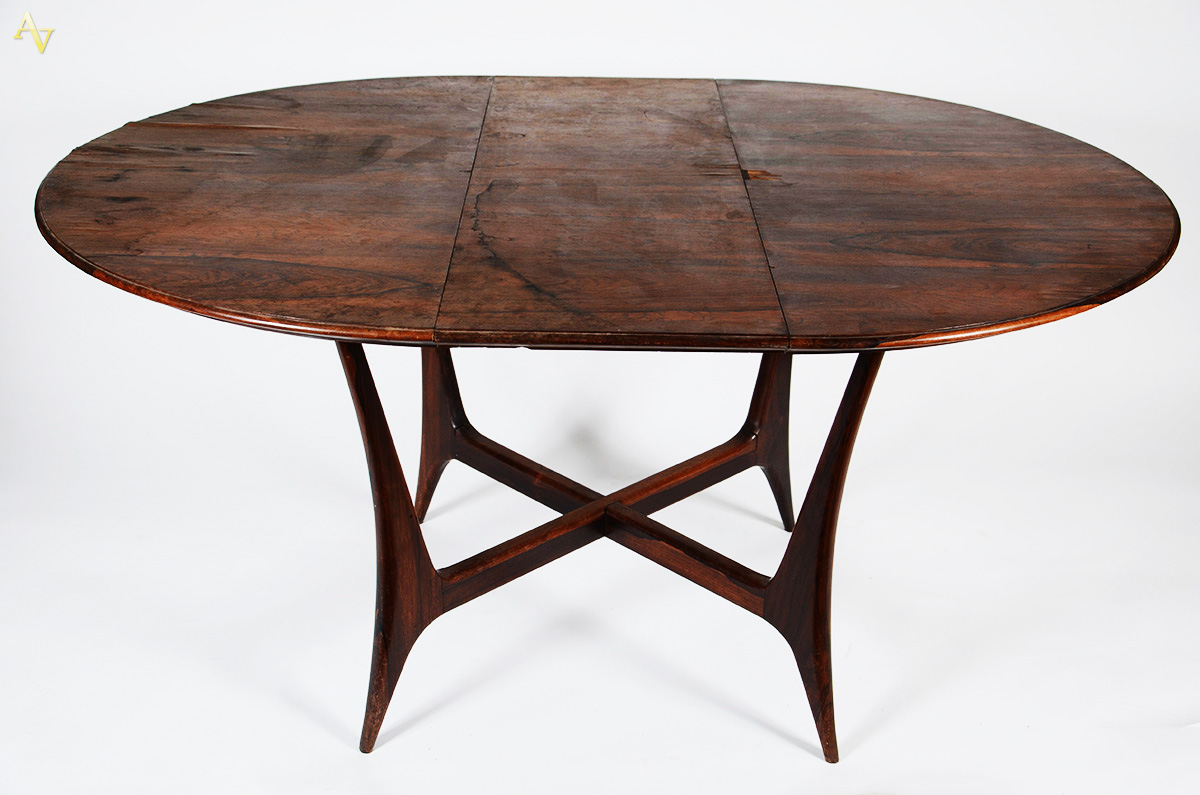 Mesa de jantar de jacarandá, tampo redondo (diam. 1,20 m. - folheado... - foto 2 de 2