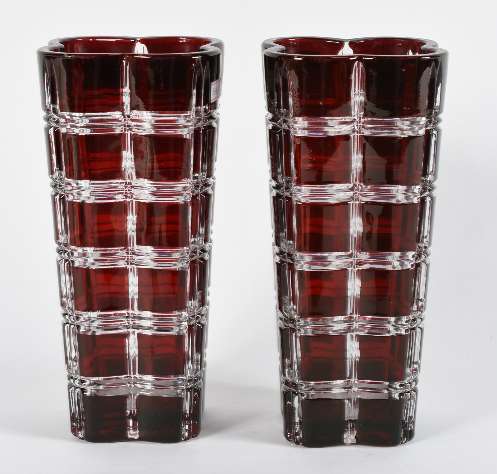 Par de vasos lapidados. - foto 2 de 3