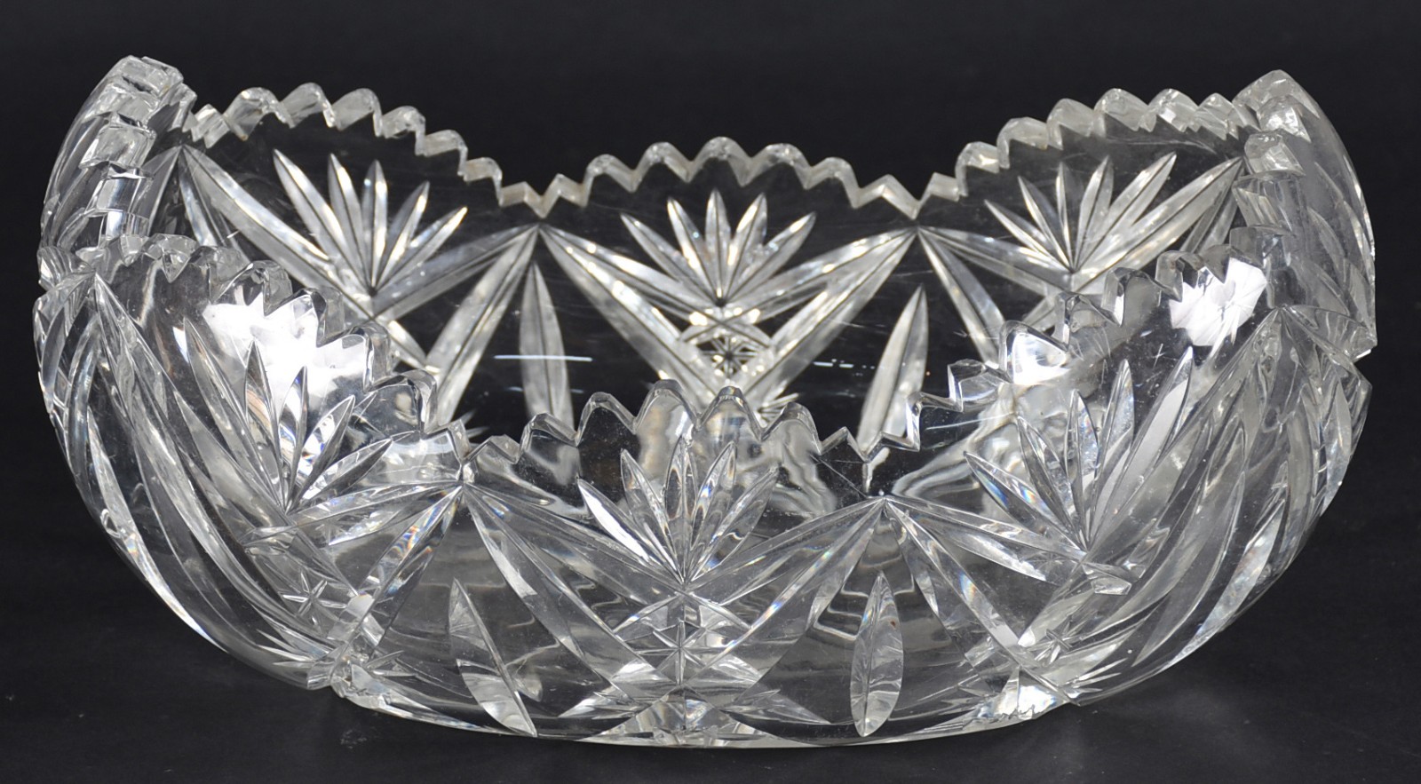 Fruteira oval de cristal tcheco lapidado. - foto 4 de 4