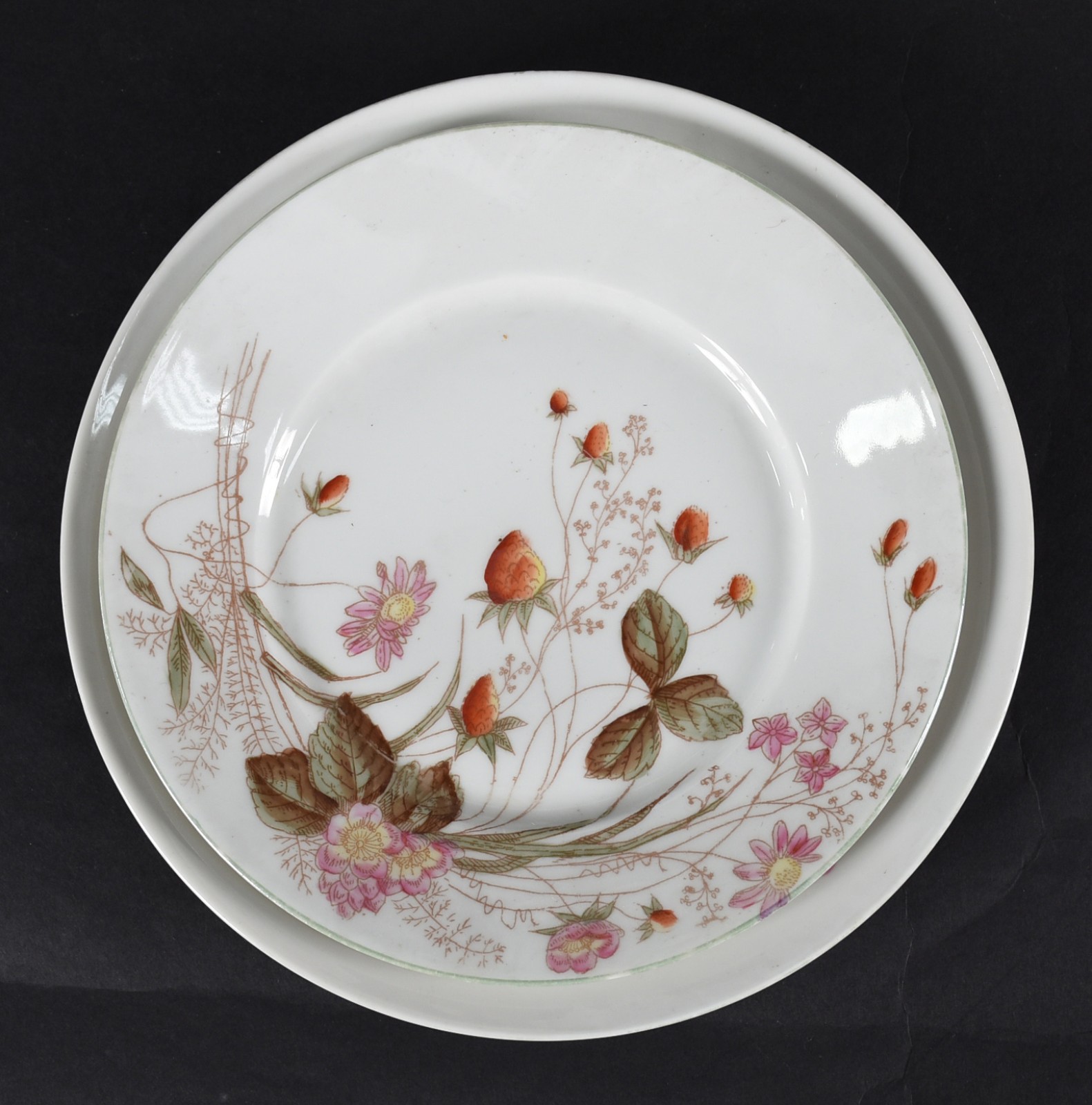 Conjunto de parte de serviço de porcelana francesa, composto de: 6... - foto 4 de 7