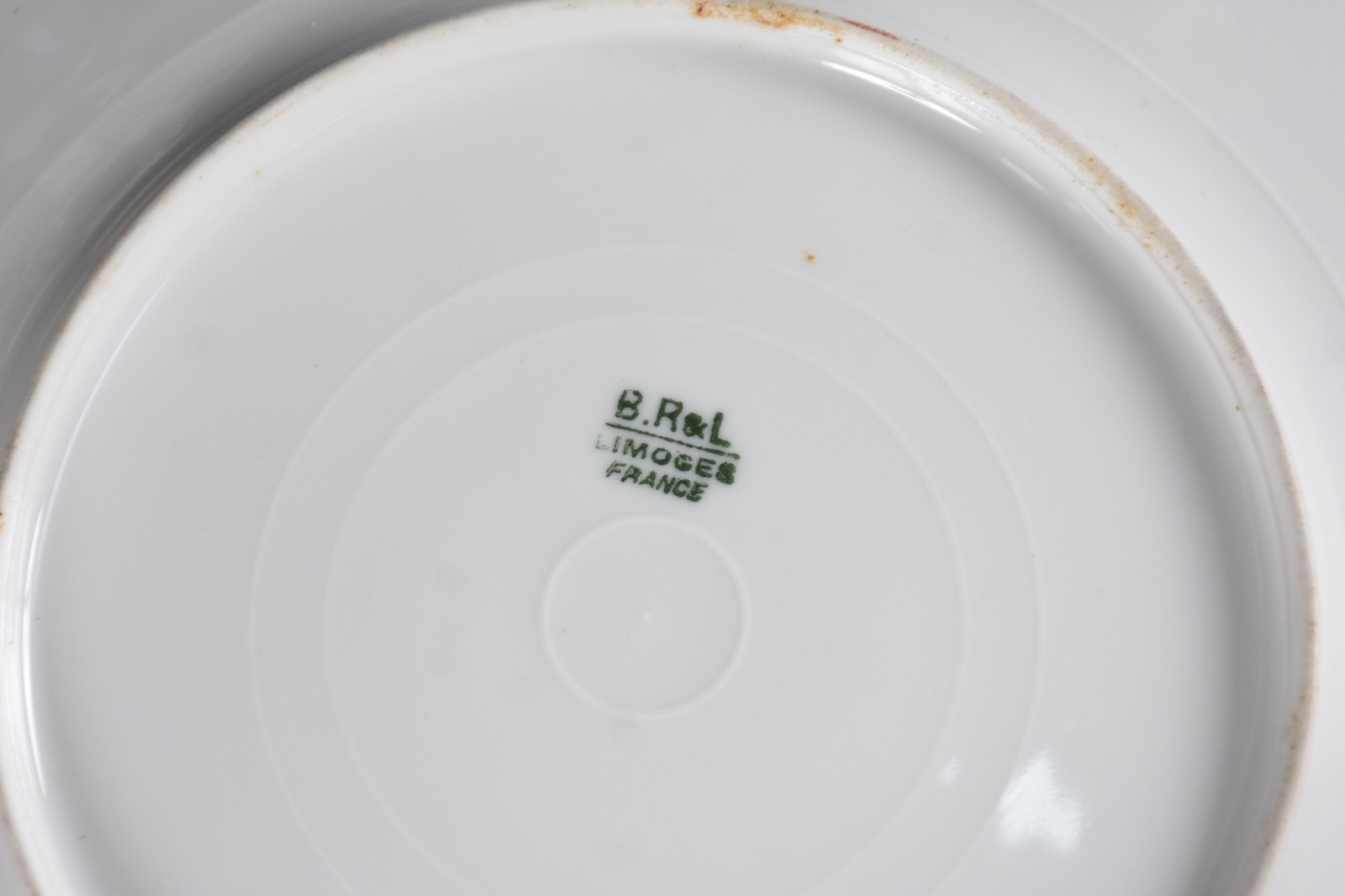 Conjunto de parte de serviço de porcelana francesa, composto de: 6... - foto 7 de 7